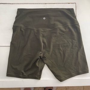 Align HR short 8”
